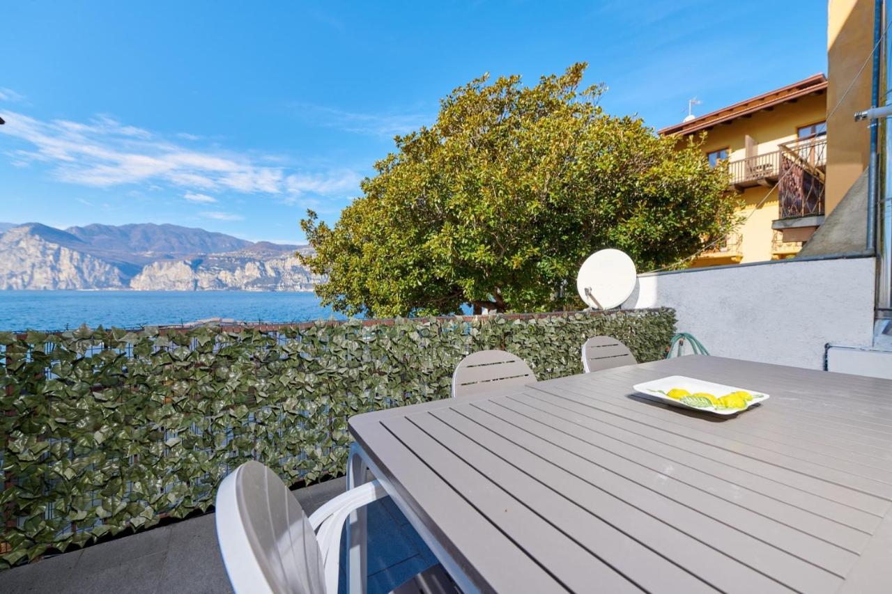 Lake Front Casa Christina Malcesine Exterior foto